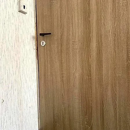 Elda * سيرنا هورا